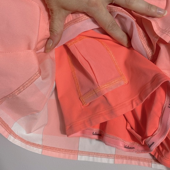 Lululemon Run: Pace Setter Skirt Pink Check size 6 - Picture 8 of 14